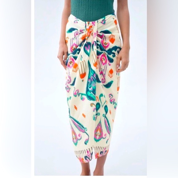 Zara Dresses & Skirts - NWOT Zara Linen Blend Knotted Pareo Skirt Contrast print Boho Coastal , size L